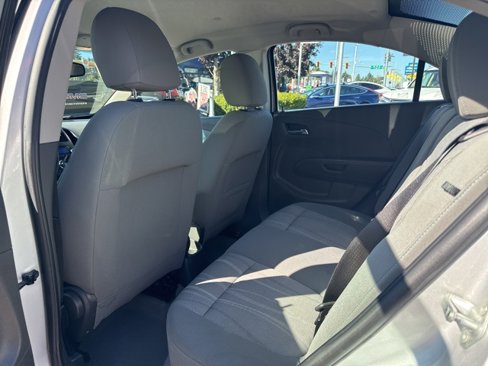 Used 2014 Chevrolet Sonic LT image 18