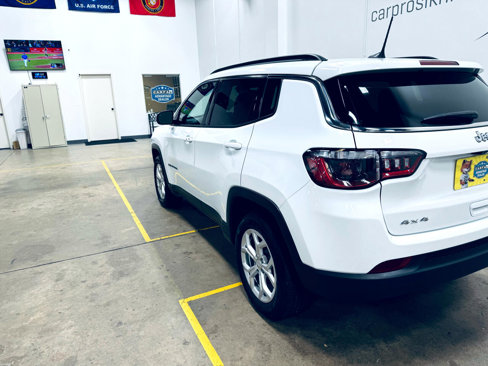 Used 2024 Jeep Compass Latitude image 21
