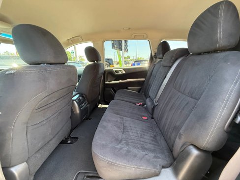 Used 2013 Nissan Pathfinder S image 15