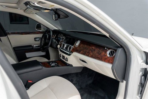 Used 2012 Rolls-Royce Ghost image 54