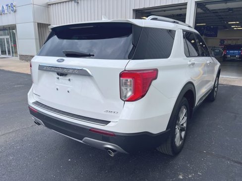 Used 2022 Ford Explorer Limited w/ Equipment Group 301A image 9
