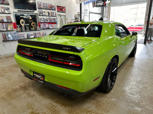 Used 2015 Dodge Challenger SRT Hellcat image 6