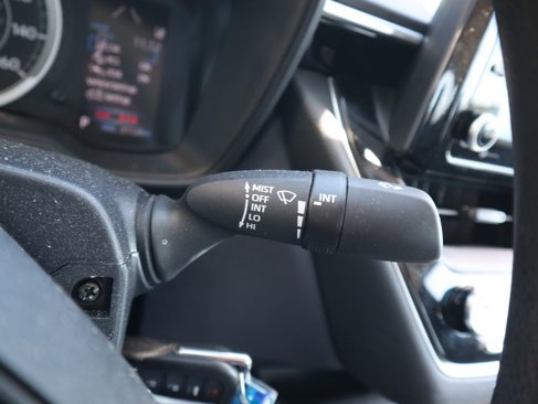 Used 2022 Toyota Corolla LE image 15