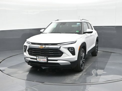 New 2025 Chevrolet TrailBlazer LT w/ Convenience Package image 5