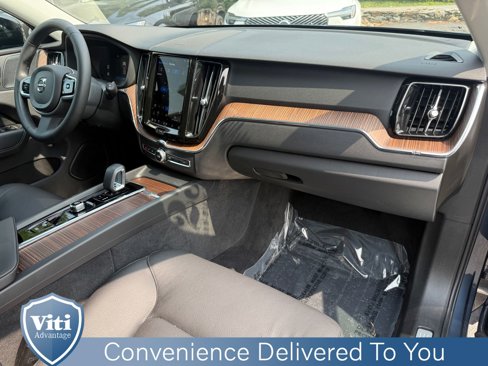 Certified 2023 Volvo XC60 B5 Plus w/ Climate Package image 30