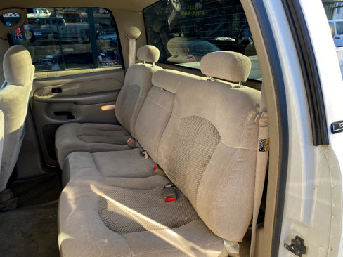 Used 2002 Chevrolet Silverado 2500 LS w/ Electrical Convenience Pkg image 9