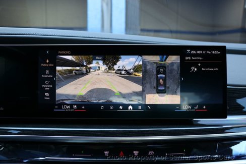 Used 2023 BMW 740i w/ Parking Assistance Package image 44