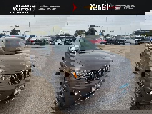Used 2019 Jeep Grand Cherokee Limited image 1