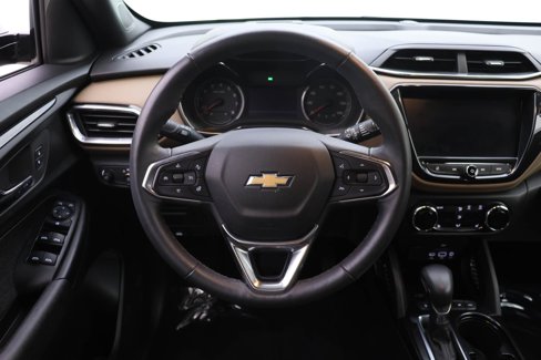 Used 2022 Chevrolet TrailBlazer ACTIV w/ Technology Package image 13