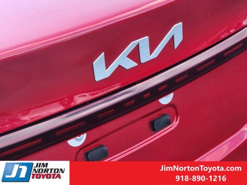 Used 2024 Kia Forte LXS image 12