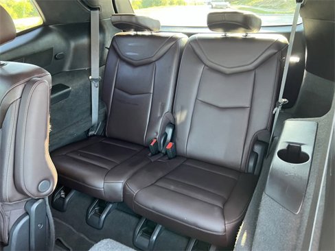 Used 2020 Cadillac XT6 Premium Luxury image 29