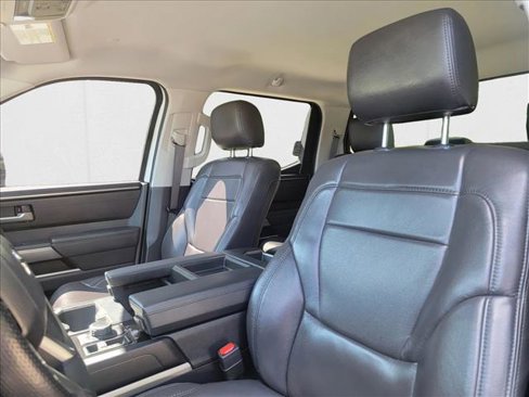 Used 2022 Toyota Tundra SR5 image 13