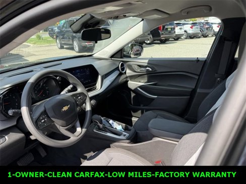 Used 2024 Chevrolet Trax LS w/ LS Convenience Package image 14
