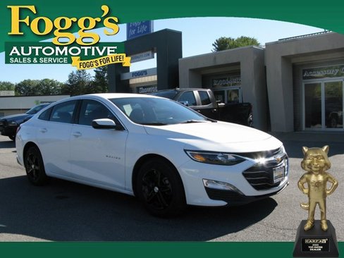 Used 2024 Chevrolet Malibu LT image 1