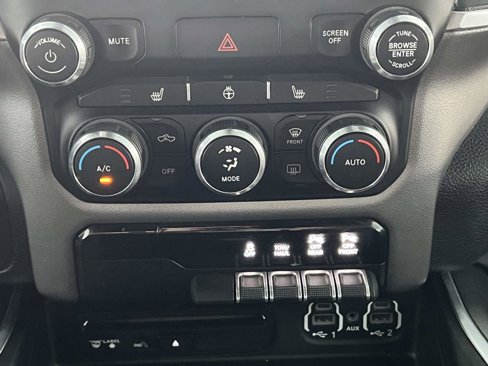 Used 2019 RAM 1500 Big Horn image 35