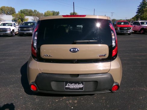 Used 2016 Kia Soul w/ Convenience Package image 4