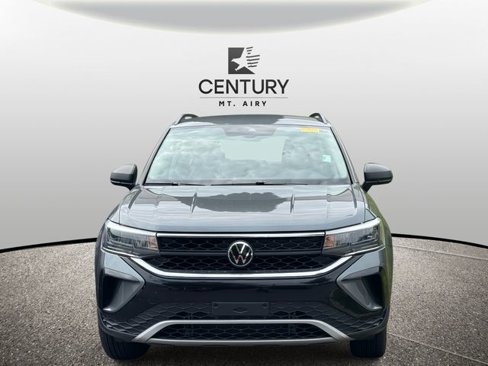 Used 2024 Volkswagen Taos S image 2