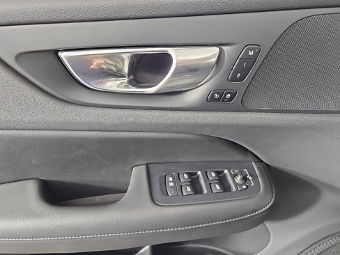 Certified 2025 Volvo S60 B5 Plus image 19