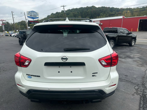 Used 2020 Nissan Pathfinder SL image 6