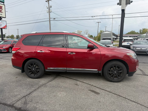 Used 2015 Nissan Pathfinder SL w/ SL Tech Package image 5