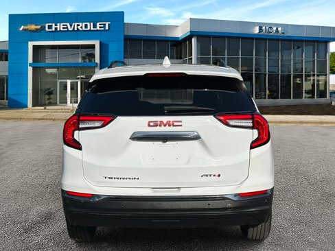 Certified 2022 GMC Terrain AT4 w/ Tech Package image 5