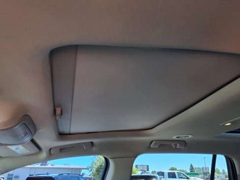 Used 2017 GMC Acadia Denali image 11