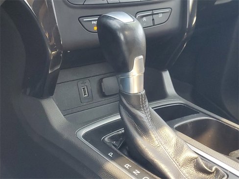 Used 2017 Ford Escape Titanium image 28