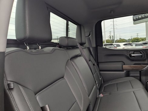 Used 2019 Chevrolet Silverado 1500 LT Trail Boss image 30