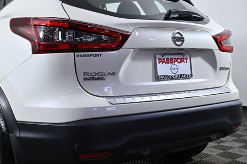 Certified 2022 Nissan Rogue Sport SV w/ Technology Package image 7