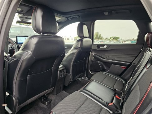 Used 2023 Ford Escape ST-Line w/ Cold Weather Package image 12