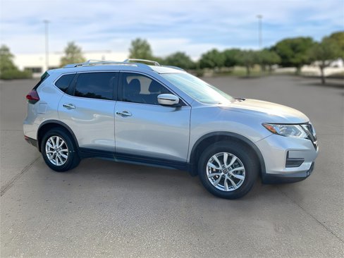 Certified 2020 Nissan Rogue SV image 1