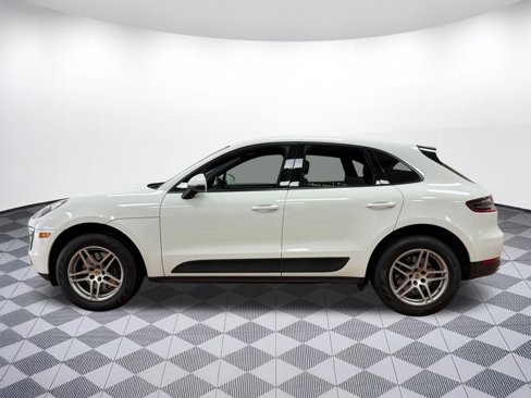 Used 2017 Porsche Macan image 2