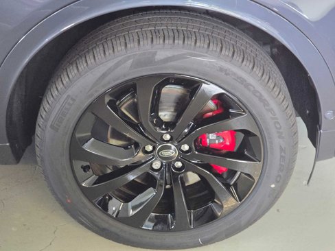 Certified 2025 Land Rover Discovery Sport S image 7