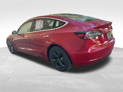 Used 2018 Tesla Model 3 Long Range image 4
