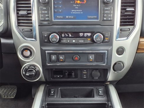Used 2017 Nissan Titan SL w/ Chrome Package image 26