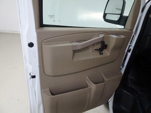 Used 2020 Chevrolet Express 2500 w/ Driver Convenience Package image 21