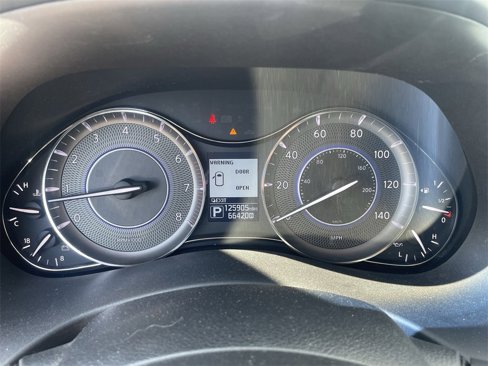 Used 2015 INFINITI QX80 Luxe w/ 22" Wheel Package image 17