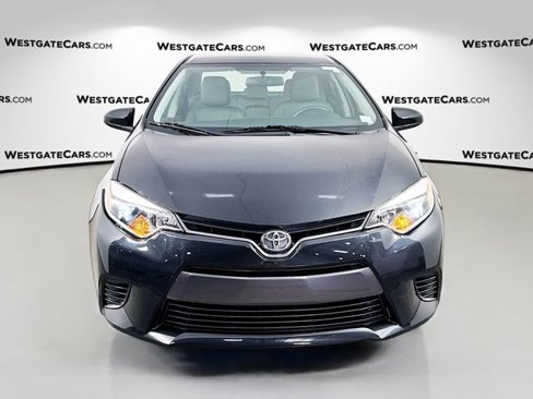 Used 2016 Toyota Corolla LE image 2