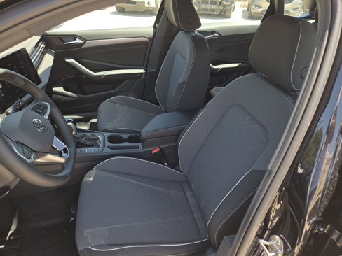 New 2025 Volkswagen Jetta Sport image 15