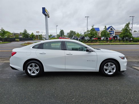 Used 2018 Chevrolet Malibu LS image 4