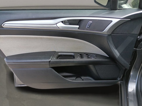 Used 2020 Ford Fusion S image 14