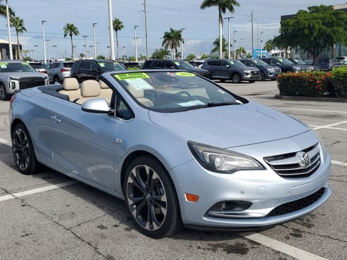 Used 2016 Buick Cascada Premium image 9