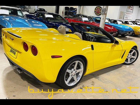 Used 2006 Chevrolet Corvette Convertible w/ Preferred Equipment Group image 4