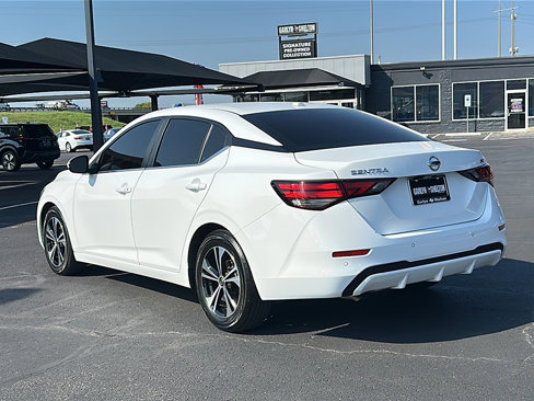 Used 2022 Nissan Sentra SV image 6