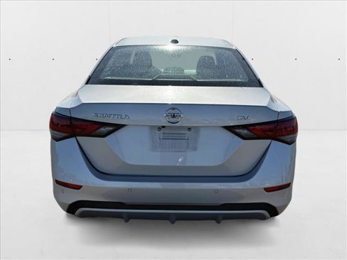 Used 2021 Nissan Sentra SV image 6
