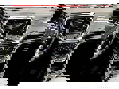 Used 2023 GMC Acadia SLT image 6