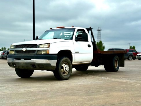 Used 2003 Chevrolet Silverado 3500 LS image 2
