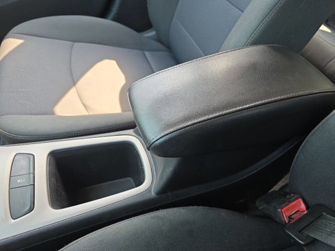 Used 2018 Chevrolet Cruze LS image 30