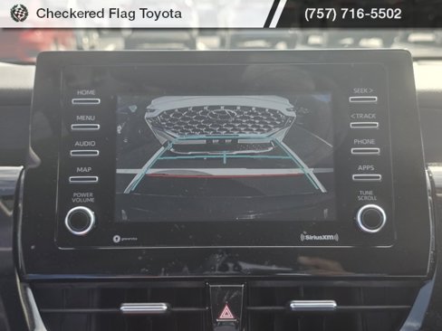Used 2021 Toyota Camry LE image 16