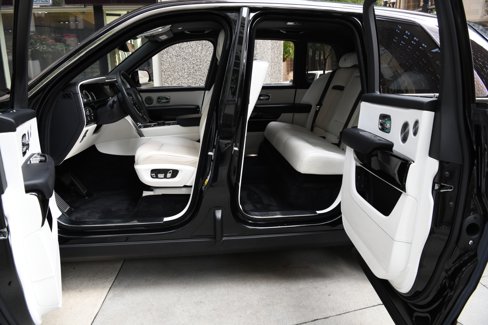 Certified 2023 Rolls-Royce Cullinan image 8